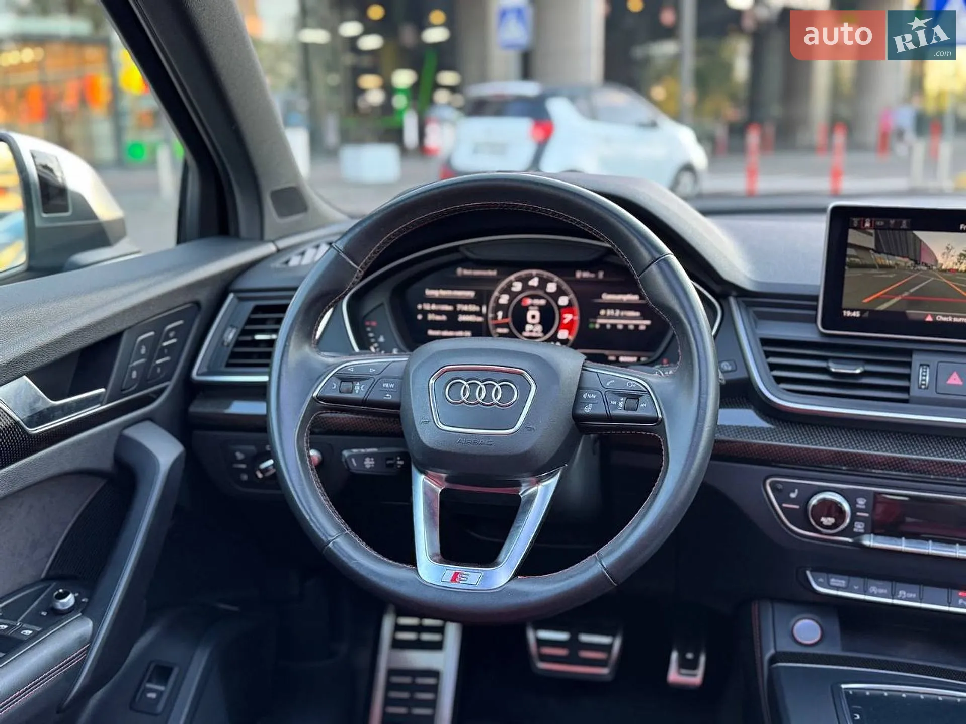 2018 Audi SQ5 - мініатюра 14