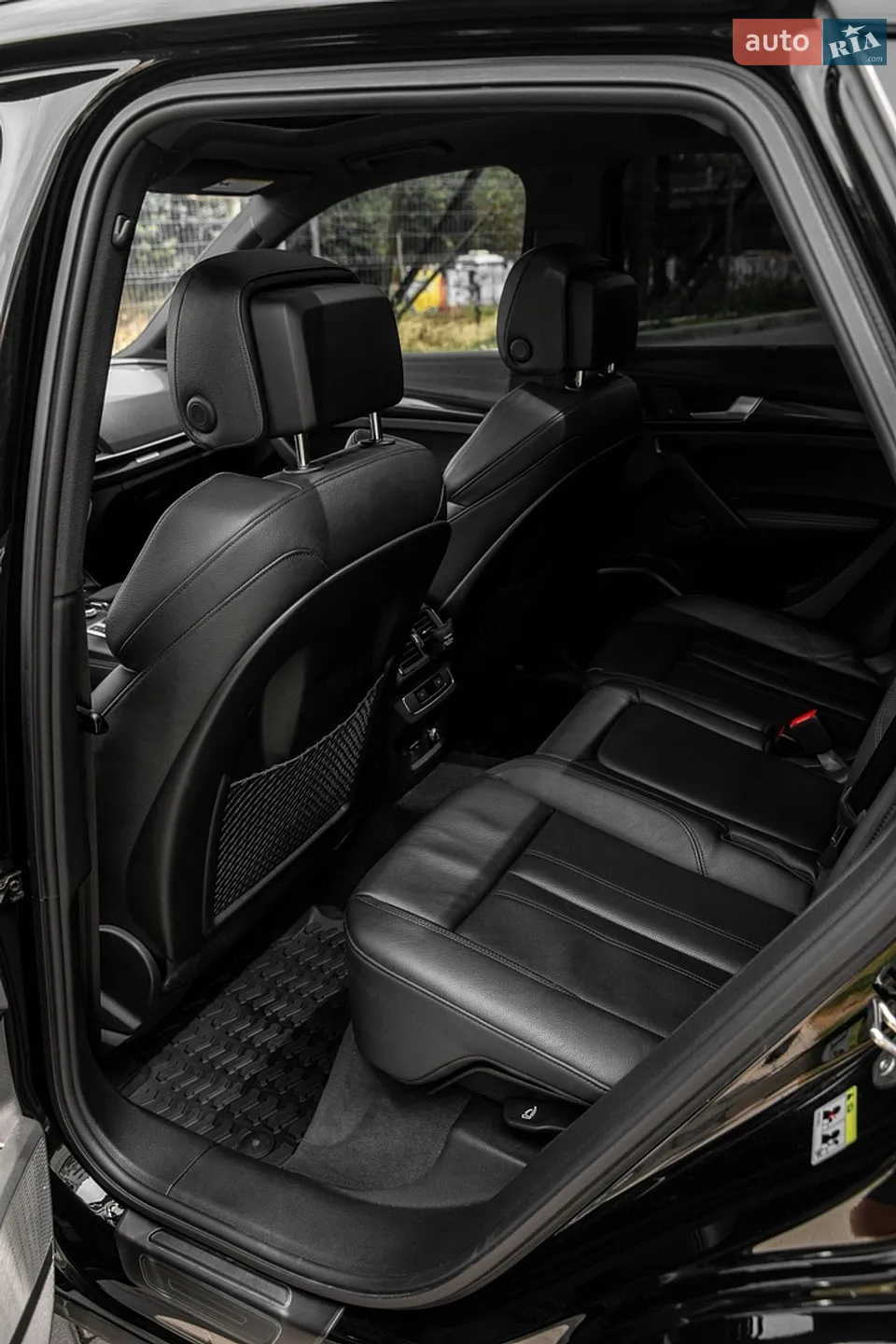 2019 Audi SQ5 - мініатюра 11