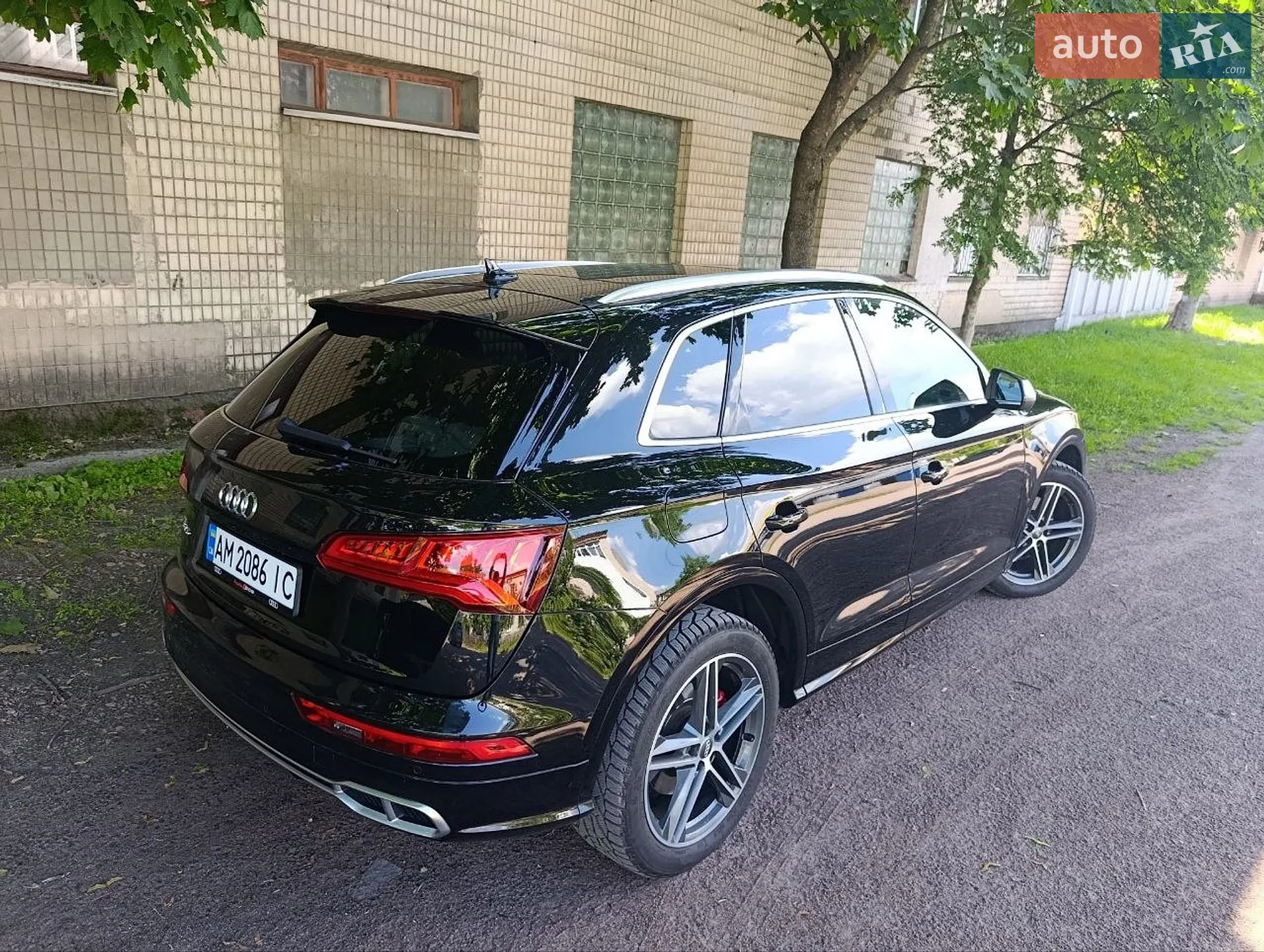 2019 Audi SQ5 - мініатюра 8