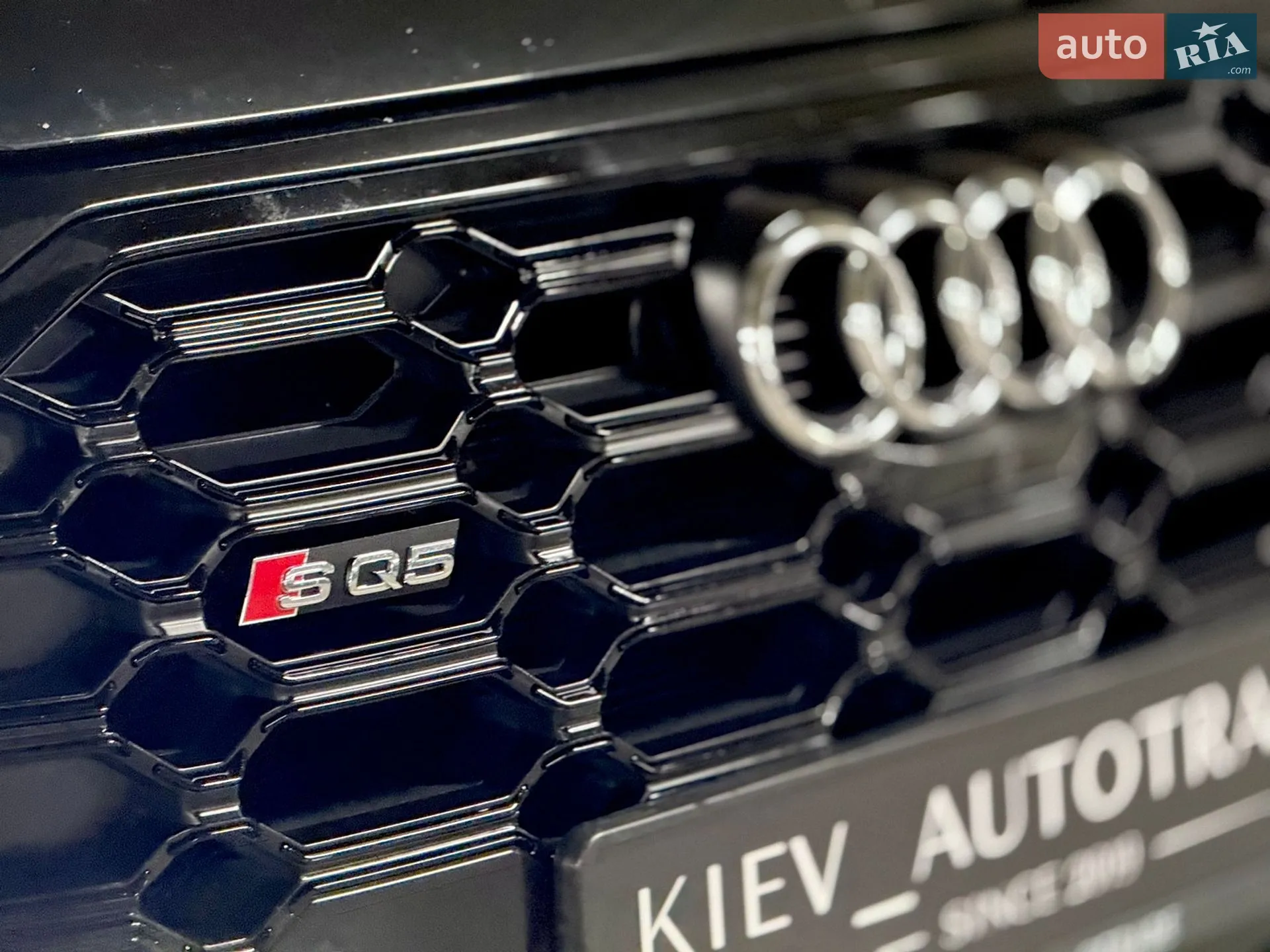 2020 Audi SQ5 - мініатюра 4