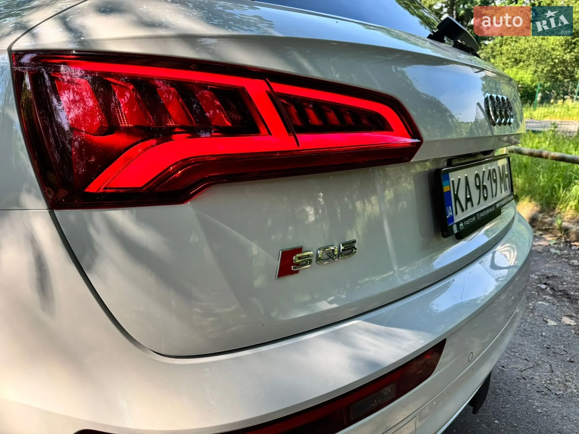 2019 Audi SQ5 - мініатюра 12