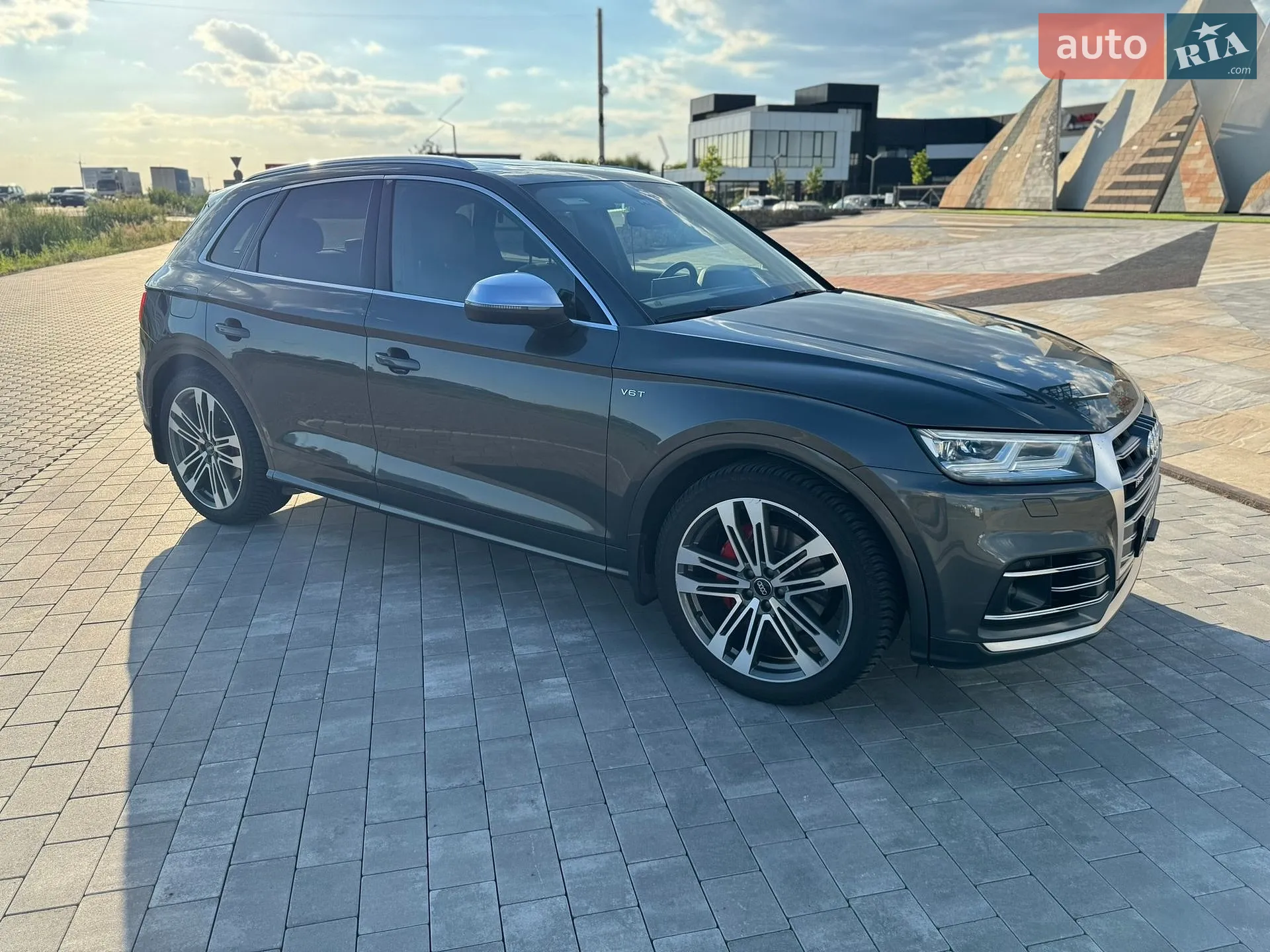 2018 Audi SQ5 - мініатюра 3