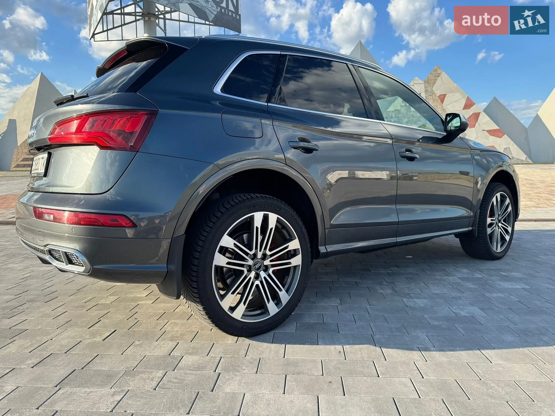 2018 Audi SQ5 - мініатюра 6