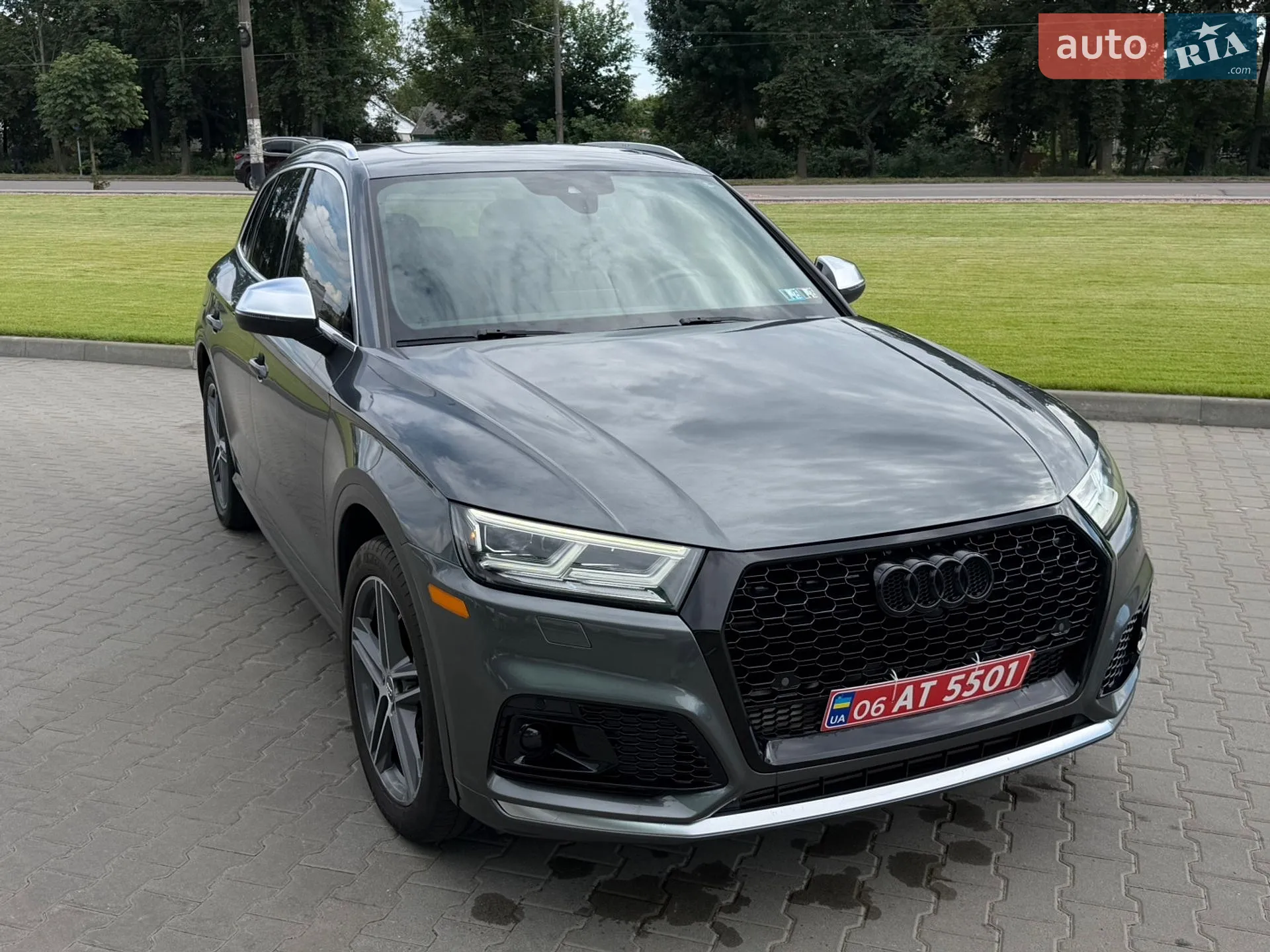 2019 Audi SQ5 - мініатюра 2