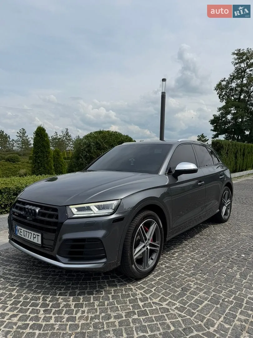 2018 Audi SQ5 - фото 1