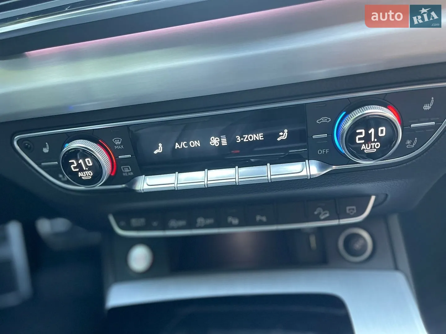 2021 Audi SQ5 - мініатюра 23