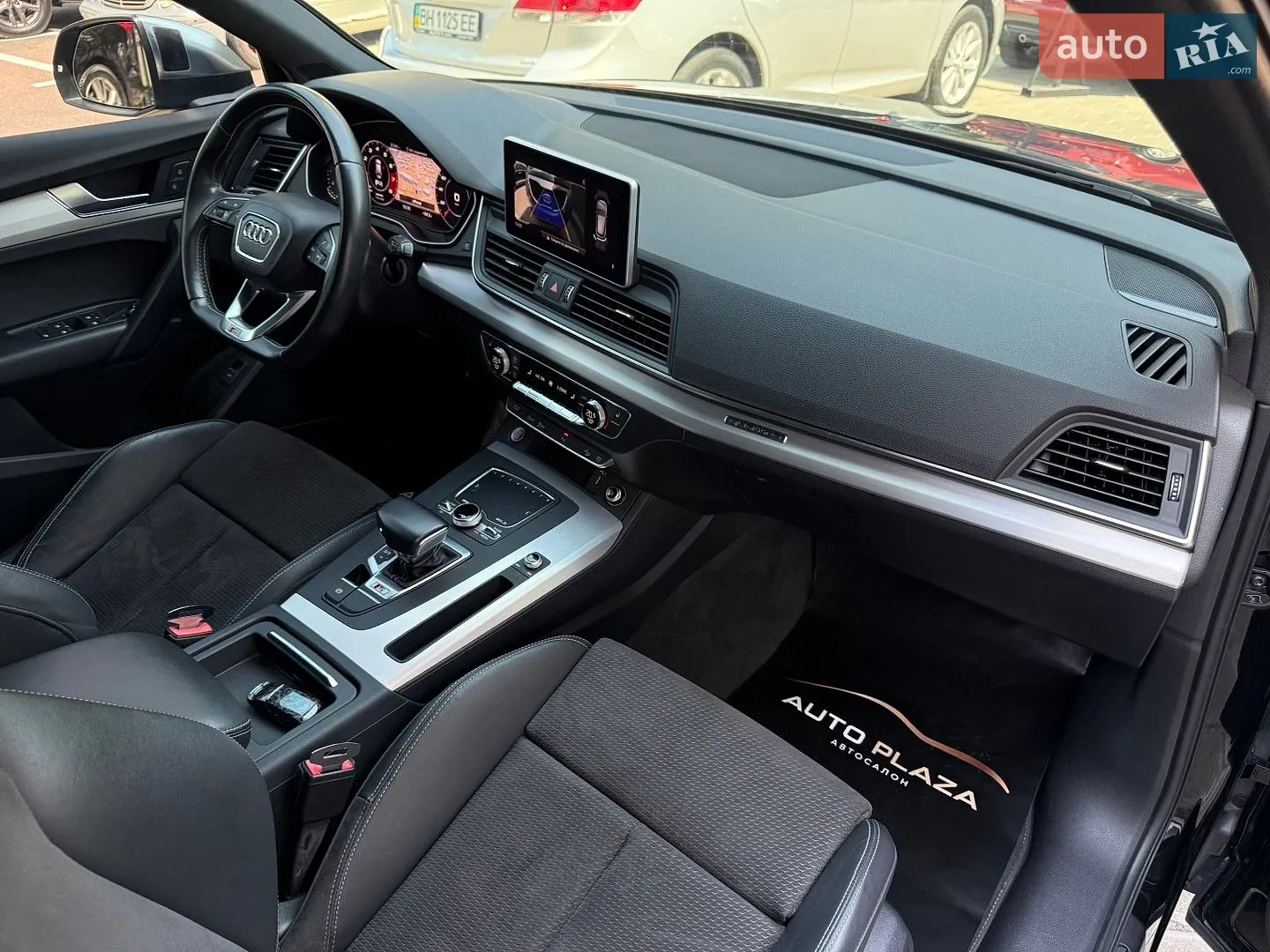 2018 Audi SQ5 - мініатюра 8