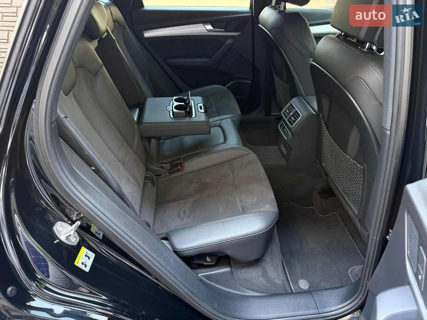 2018 Audi SQ5 - мініатюра 23