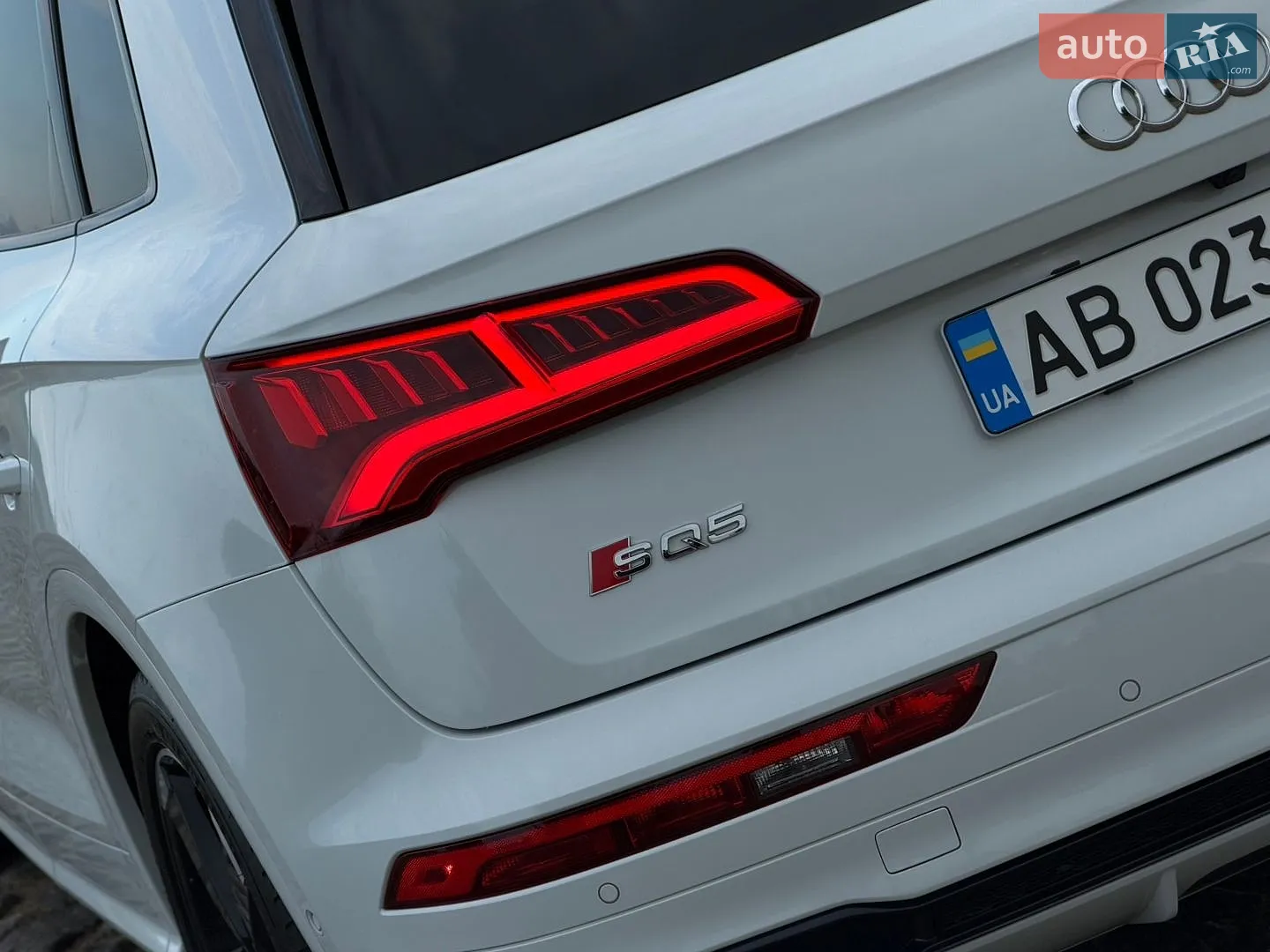 2018 Audi SQ5 - мініатюра 11
