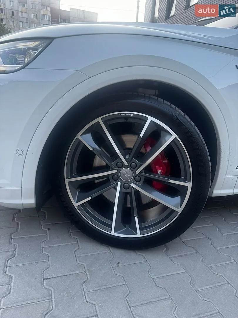 2019 Audi SQ5 - мініатюра 11