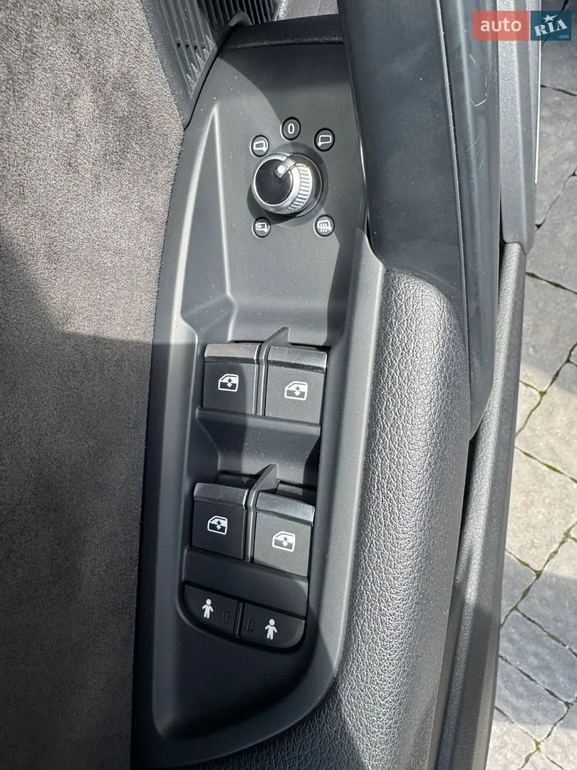 2019 Audi SQ5 - мініатюра 83