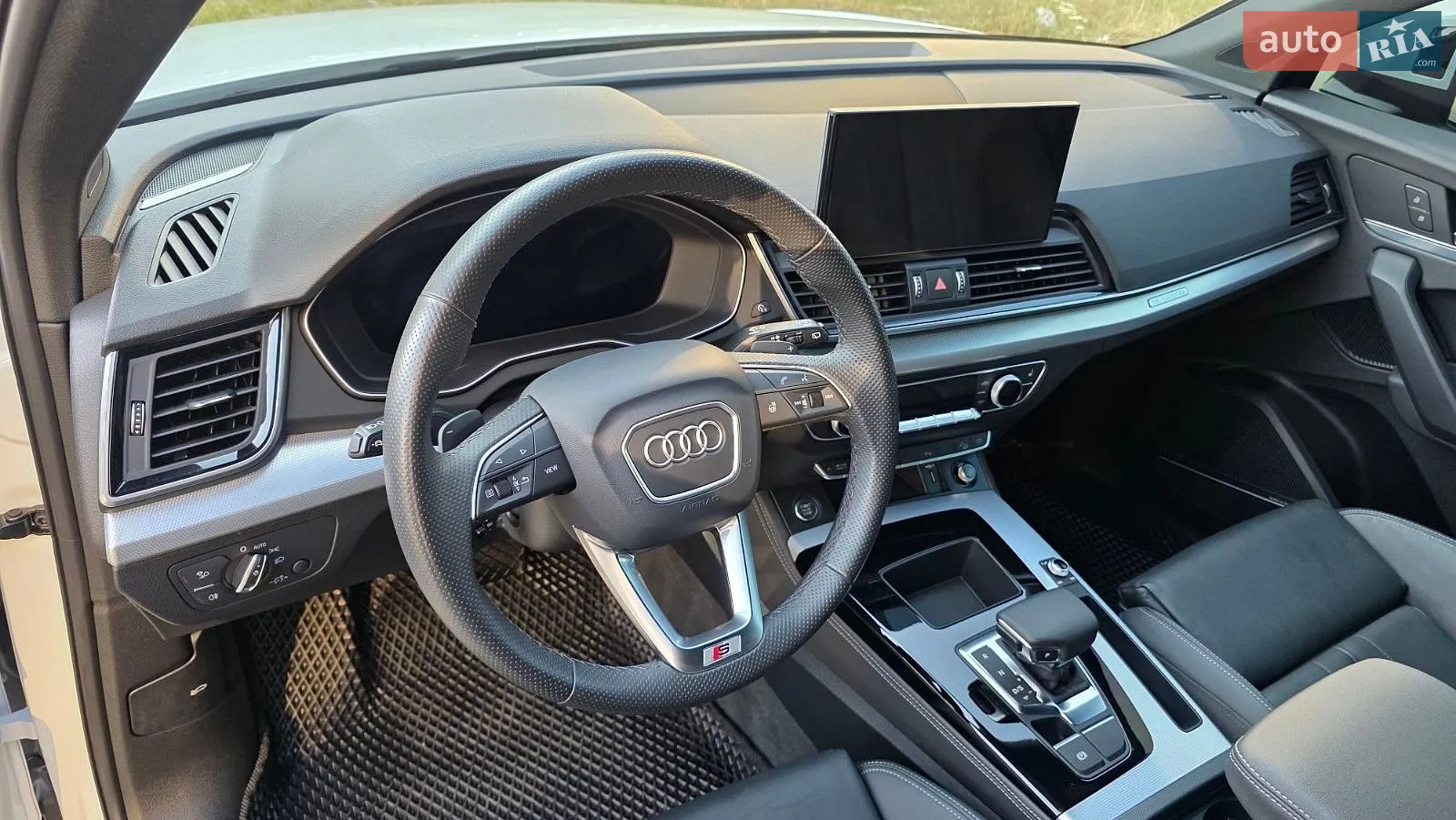 2023 Audi SQ5 - мініатюра 8
