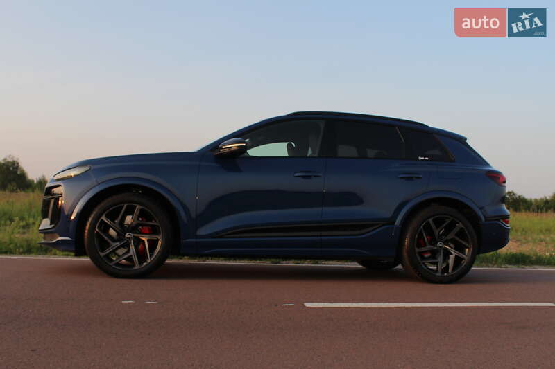 Внедорожник / Кроссовер Audi SQ6 e-tron 2024 в Киеве