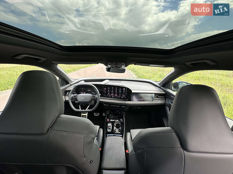 Внедорожник / Кроссовер Audi SQ6 e-tron 2024 в Киеве