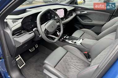 Внедорожник / Кроссовер Audi SQ6 Sportback e-tron 2024 в 