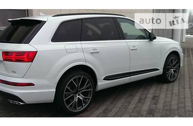 Внедорожник / Кроссовер Audi SQ7 2019 в Киеве