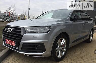 Внедорожник / Кроссовер Audi SQ7 2018 в Киеве