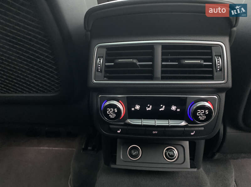 Внедорожник / Кроссовер Audi SQ7 2016 в Яготине фото 30 Внедорожник / Кроссовер Audi SQ7 2016 в Яготине