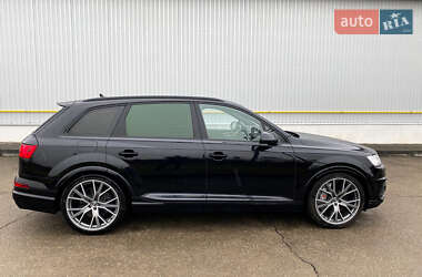 Позашляховик / Кросовер Audi SQ7 2017 в 