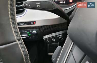 Внедорожник / Кроссовер Audi SQ7 2017 в 