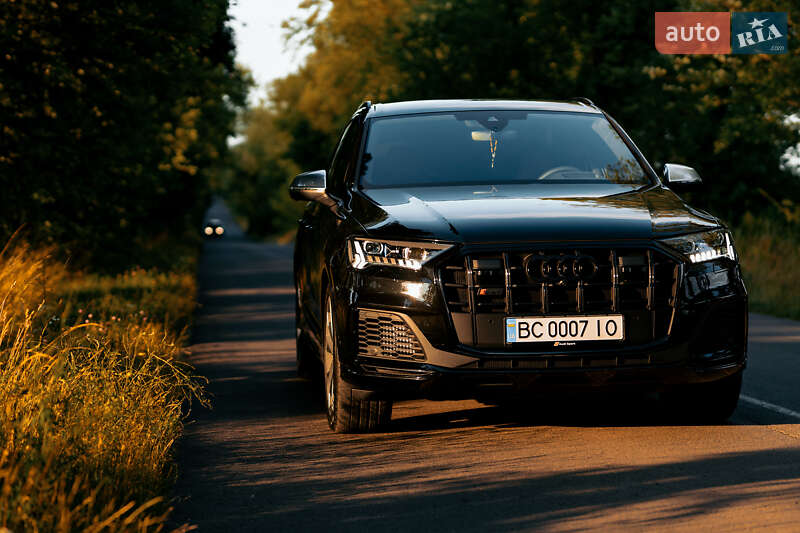 Внедорожник / Кроссовер Audi SQ7 2021 в Львове
