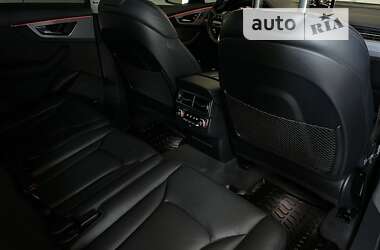 Внедорожник / Кроссовер Audi SQ7 2016 в 