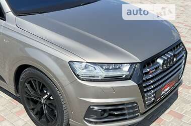 Внедорожник / Кроссовер Audi SQ7 2016 в 
