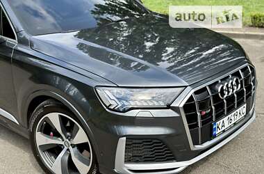 Внедорожник / Кроссовер Audi SQ7 2021 в 