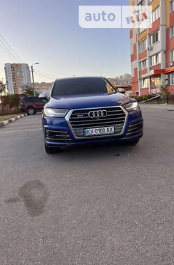 Внедорожник / Кроссовер Audi SQ7 2017 в 