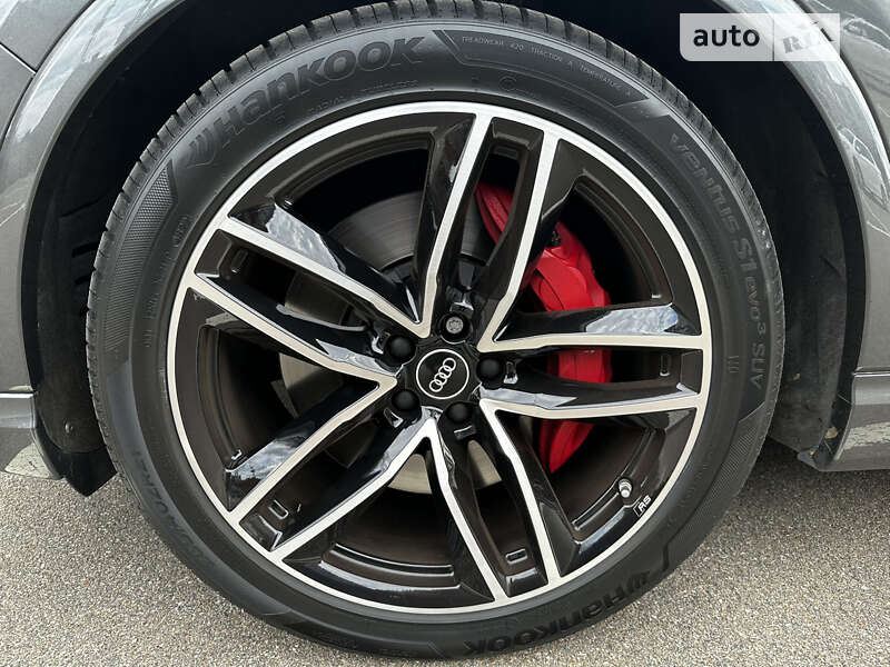 Внедорожник / Кроссовер Audi SQ7 2018 в Киеве фото 9 Внедорожник / Кроссовер Audi SQ7 2018 в Киеве