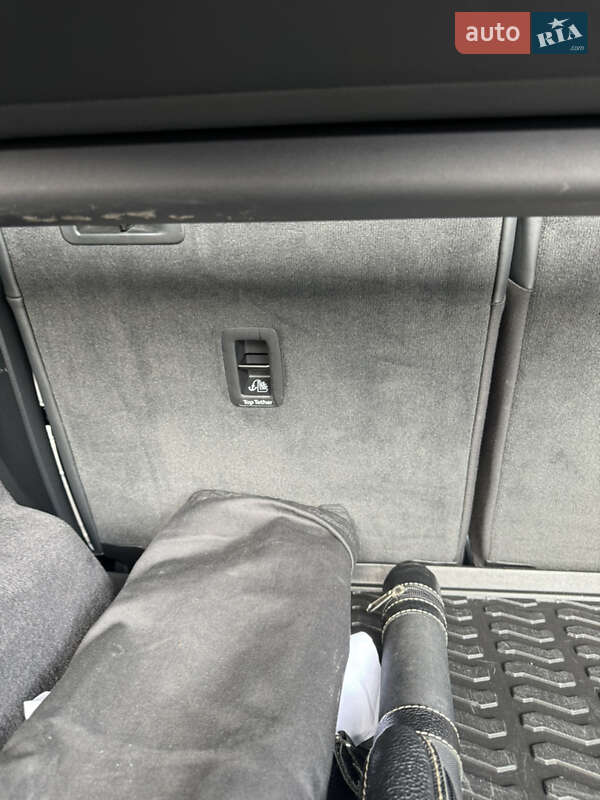 Внедорожник / Кроссовер Audi SQ7 2018 в Киеве