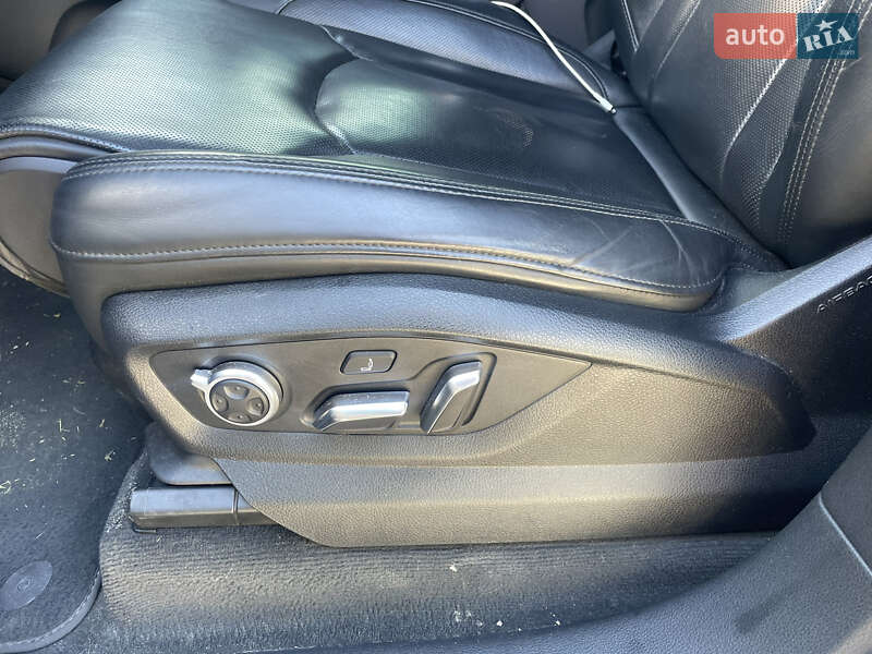 Позашляховик / Кросовер Audi SQ7 2017 в Харкові