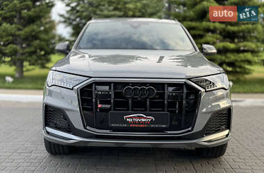 Внедорожник / Кроссовер Audi SQ7 2022 в 