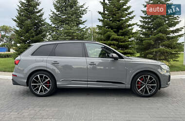 Внедорожник / Кроссовер Audi SQ7 2022 в 
