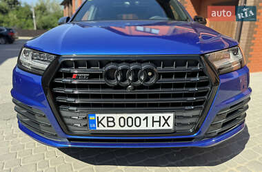 Внедорожник / Кроссовер Audi SQ7 2017 в 