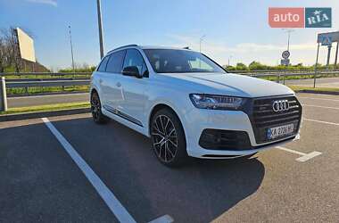 Внедорожник / Кроссовер Audi SQ7 2017 в 