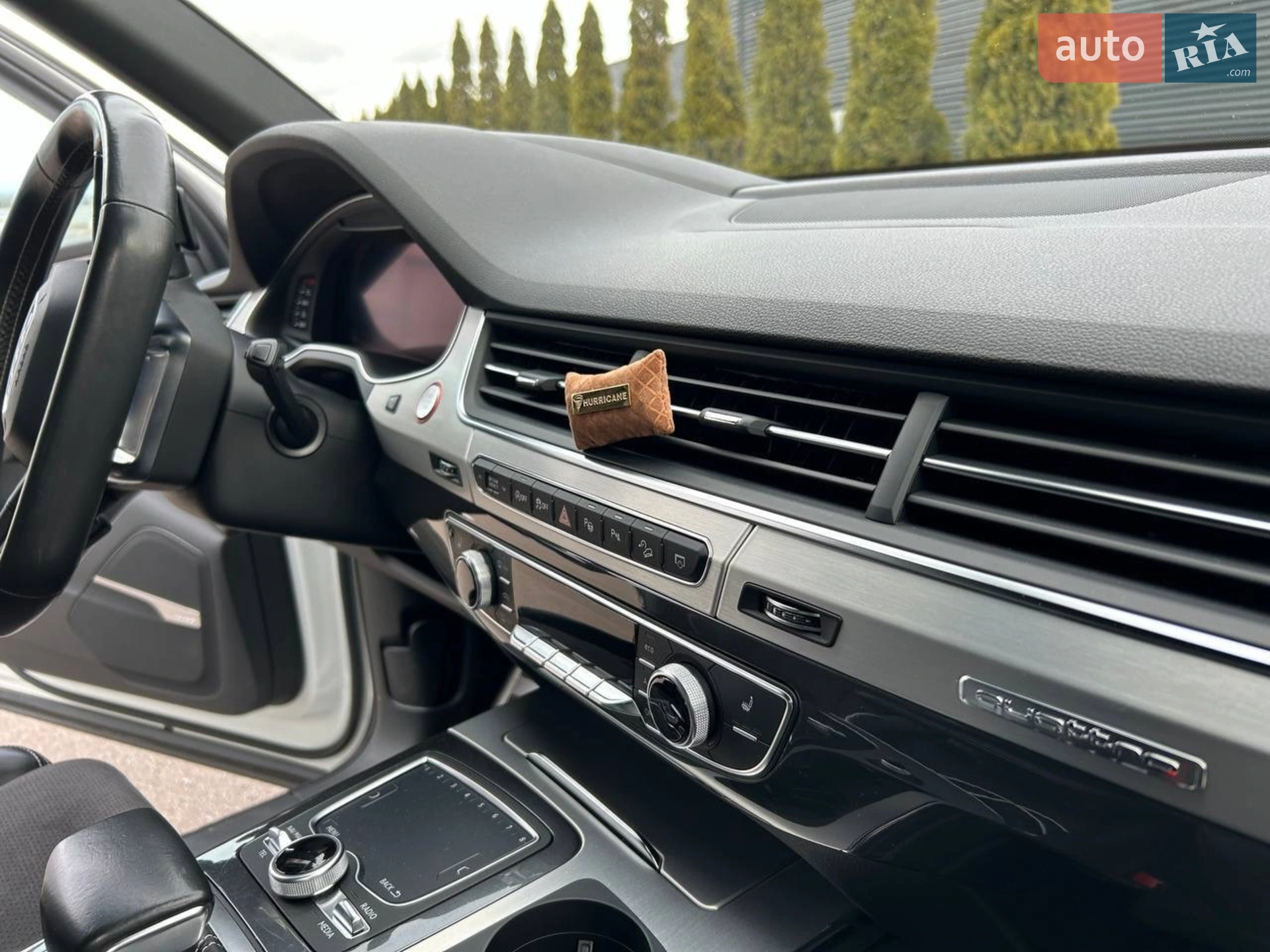 2017 Audi SQ7 - мініатюра 15