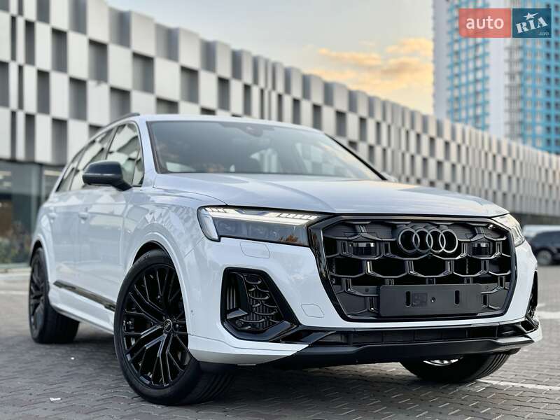 Внедорожник / Кроссовер Audi SQ7 2024 в 