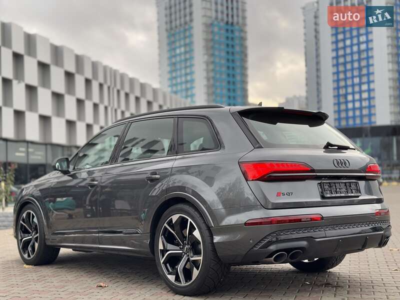 Позашляховик / Кросовер Audi SQ7 2024 в Одесі