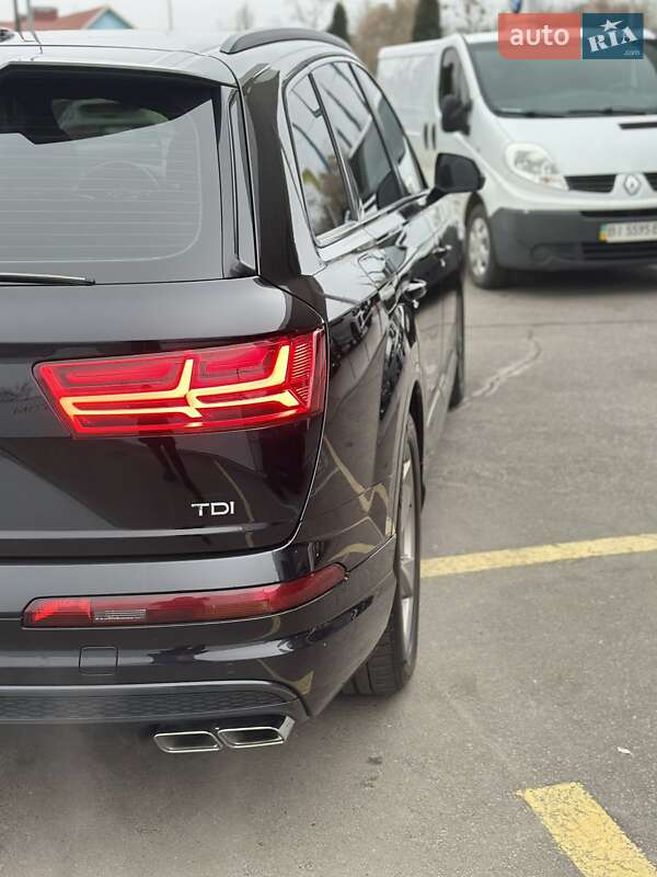 Внедорожник / Кроссовер Audi SQ7 2017 в Полтаве фото 13 Внедорожник / Кроссовер Audi SQ7 2017 в Полтаве