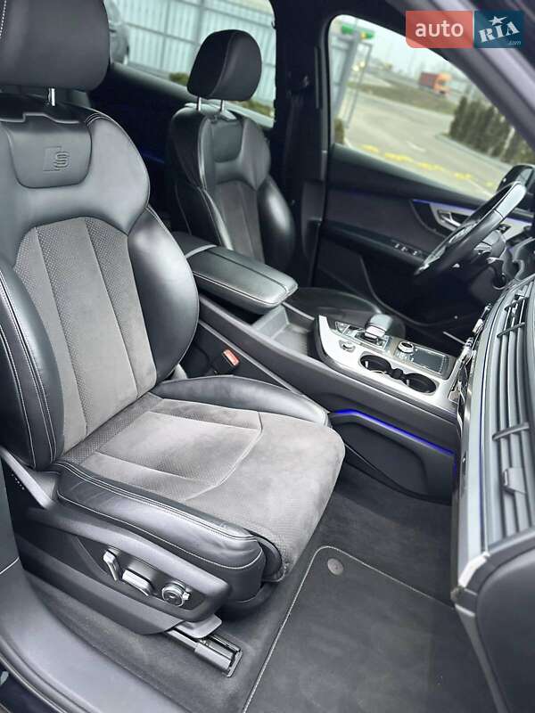 Внедорожник / Кроссовер Audi SQ7 2017 в Полтаве фото 39 Внедорожник / Кроссовер Audi SQ7 2017 в Полтаве