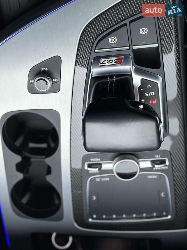 Внедорожник / Кроссовер Audi SQ7 2017 в Полтаве фото 58 Внедорожник / Кроссовер Audi SQ7 2017 в Полтаве