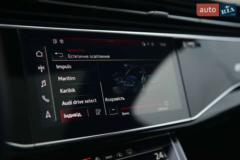 Внедорожник / Кроссовер Audi SQ7 2021 в Мукачево