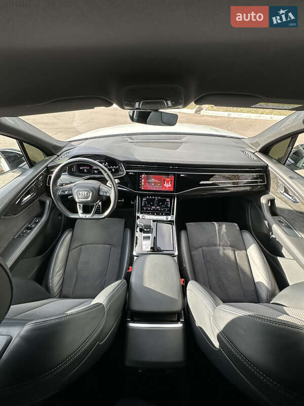 Внедорожник / Кроссовер Audi SQ7 2021 в Одессе