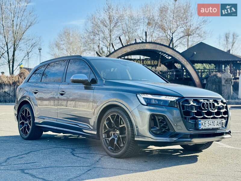Внедорожник / Кроссовер Audi SQ7 2024 в Днепре