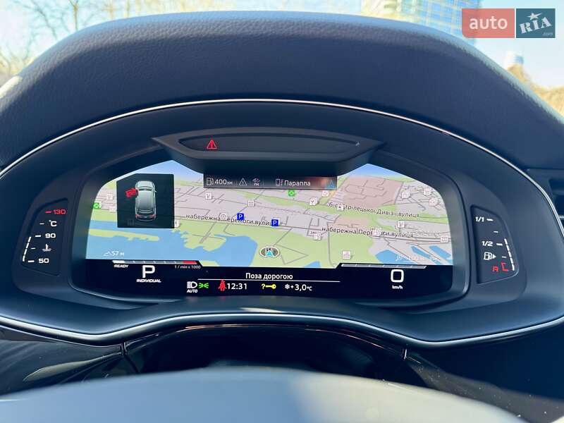 Внедорожник / Кроссовер Audi SQ7 2024 в Днепре