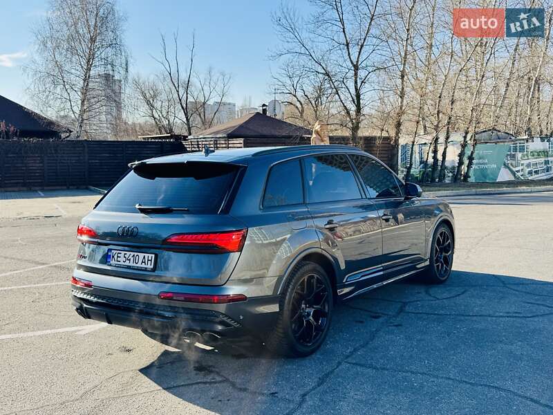 Внедорожник / Кроссовер Audi SQ7 2024 в Днепре