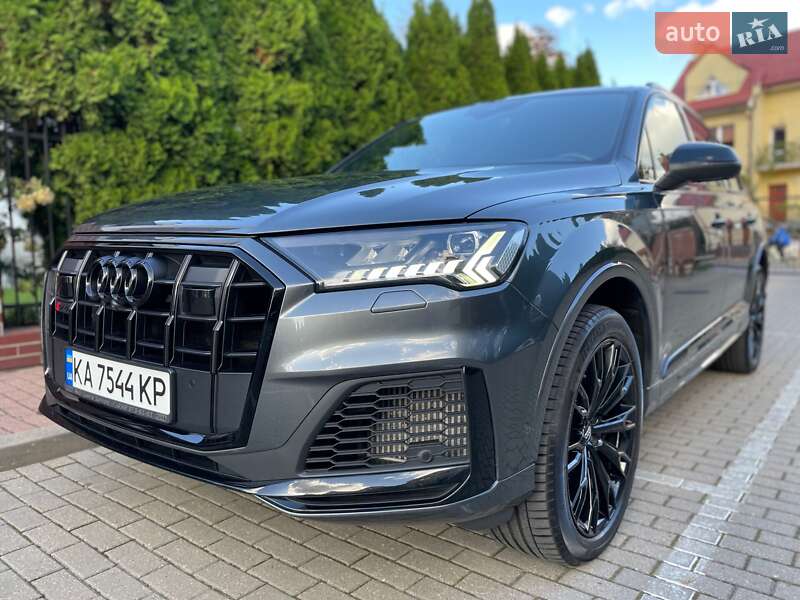 Внедорожник / Кроссовер Audi SQ7 2021 в Киеве