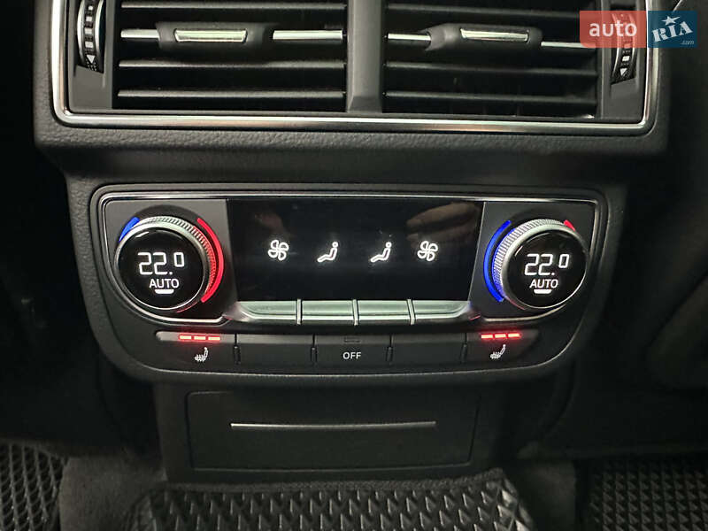 Внедорожник / Кроссовер Audi SQ7 2018 в Одессе