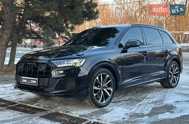 Внедорожник / Кроссовер Audi SQ7 2021 в Днепре